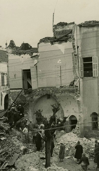 בית הספר לאחר הפיצוץ , ביירות 1950 בית הספר לאחר הפיצוץ , ביירות 1950